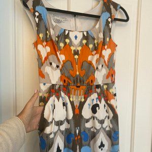 Maggy London Size 2 Ikat pattern dress